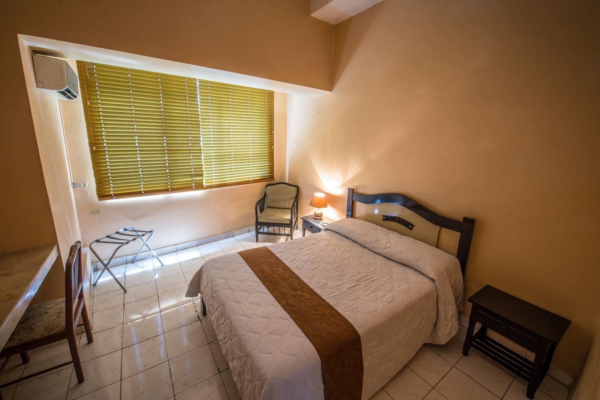 Atlantic Suites Hotel Guayaquil Kültér fotó
